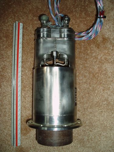 Rocketdyne SE-8 attitude control thruster